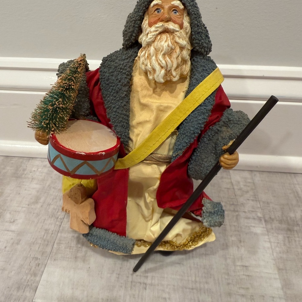 Lynn Haney Collection Santa with Drum and Tree - Picture 4 of 9